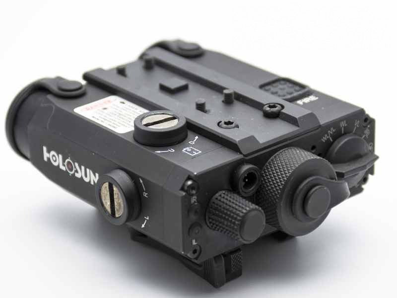Holosun LS420 – Multifunkčný laser